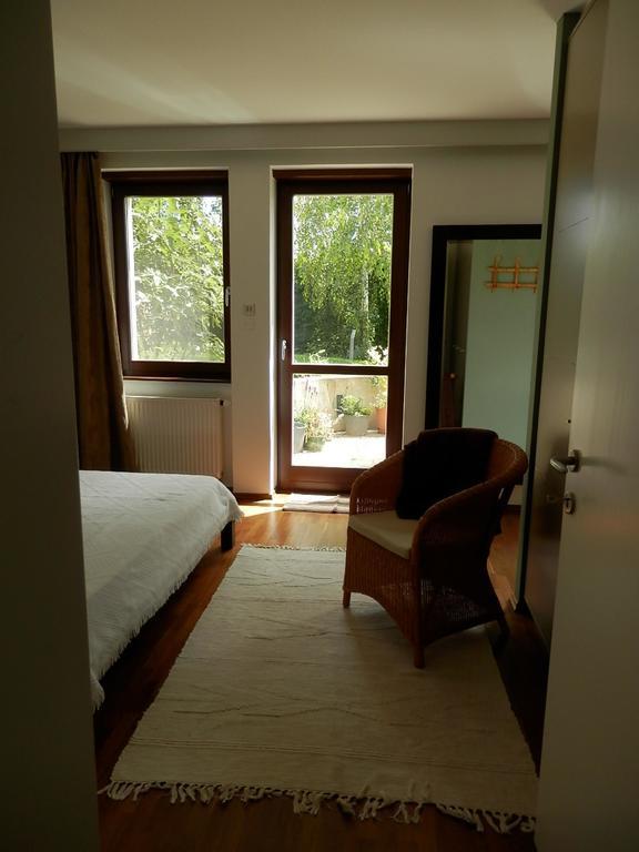 Csiki Apartman Budaörs Camera foto